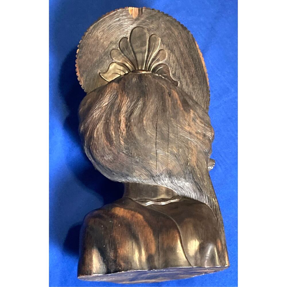 Hand Carved Wood Bust Balinese Style Of Young Women - Floral Stripped Ebony Look - Picture 5 of 8